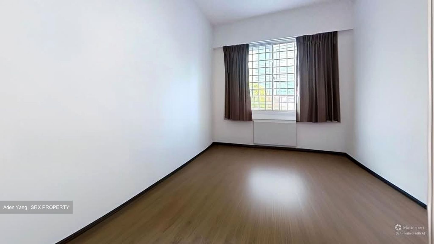 Sennett Estate (D13), Terrace #561490841